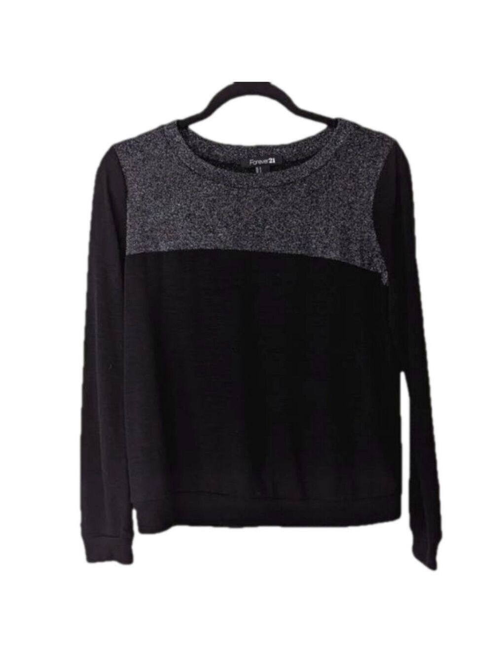 5/$20!! Forever 21 soft sweater